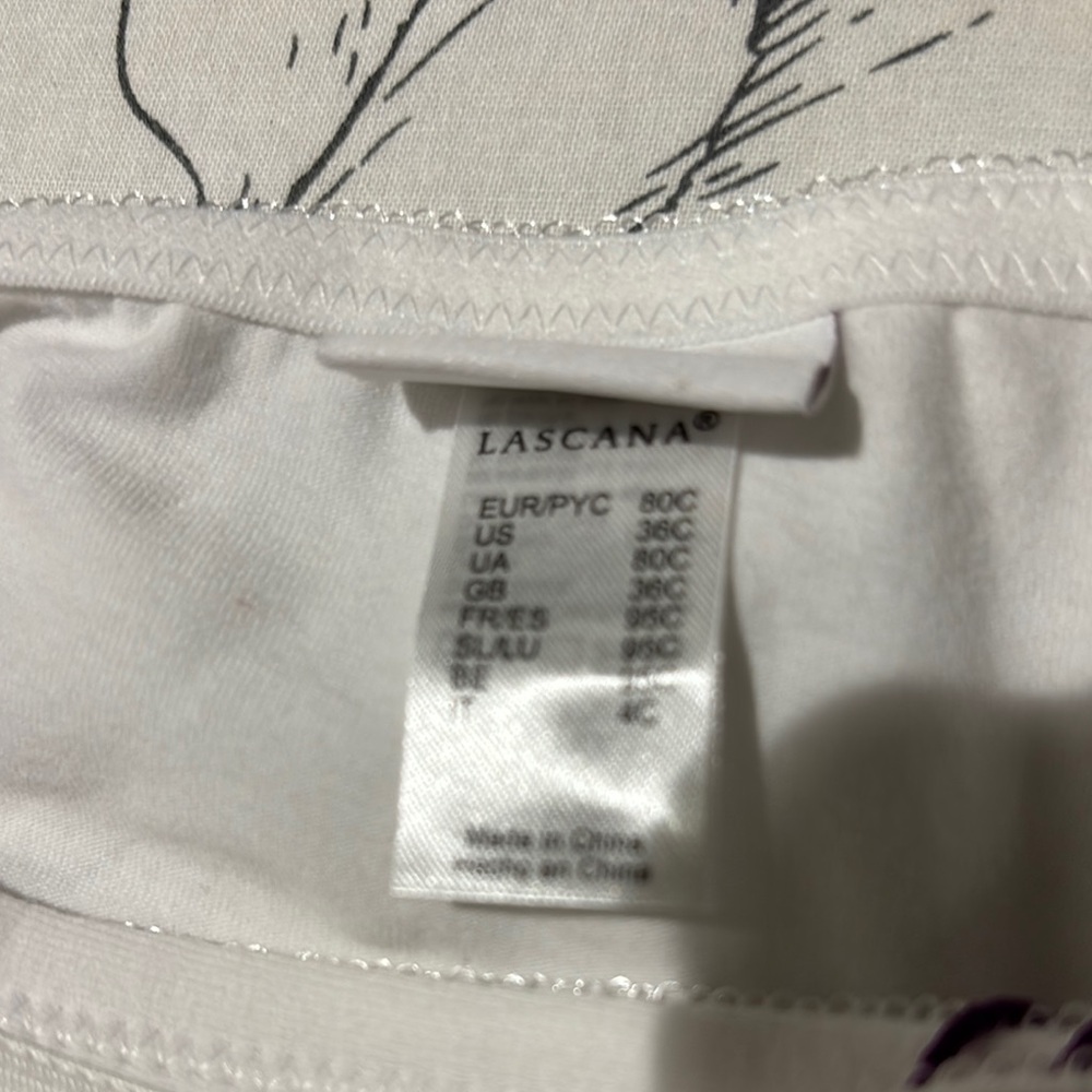 White Intimates Underwire Bra. No padding. - Picture 3 of 4